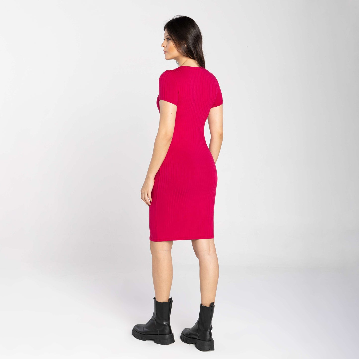 Vestido Curto Canelado - Magenta