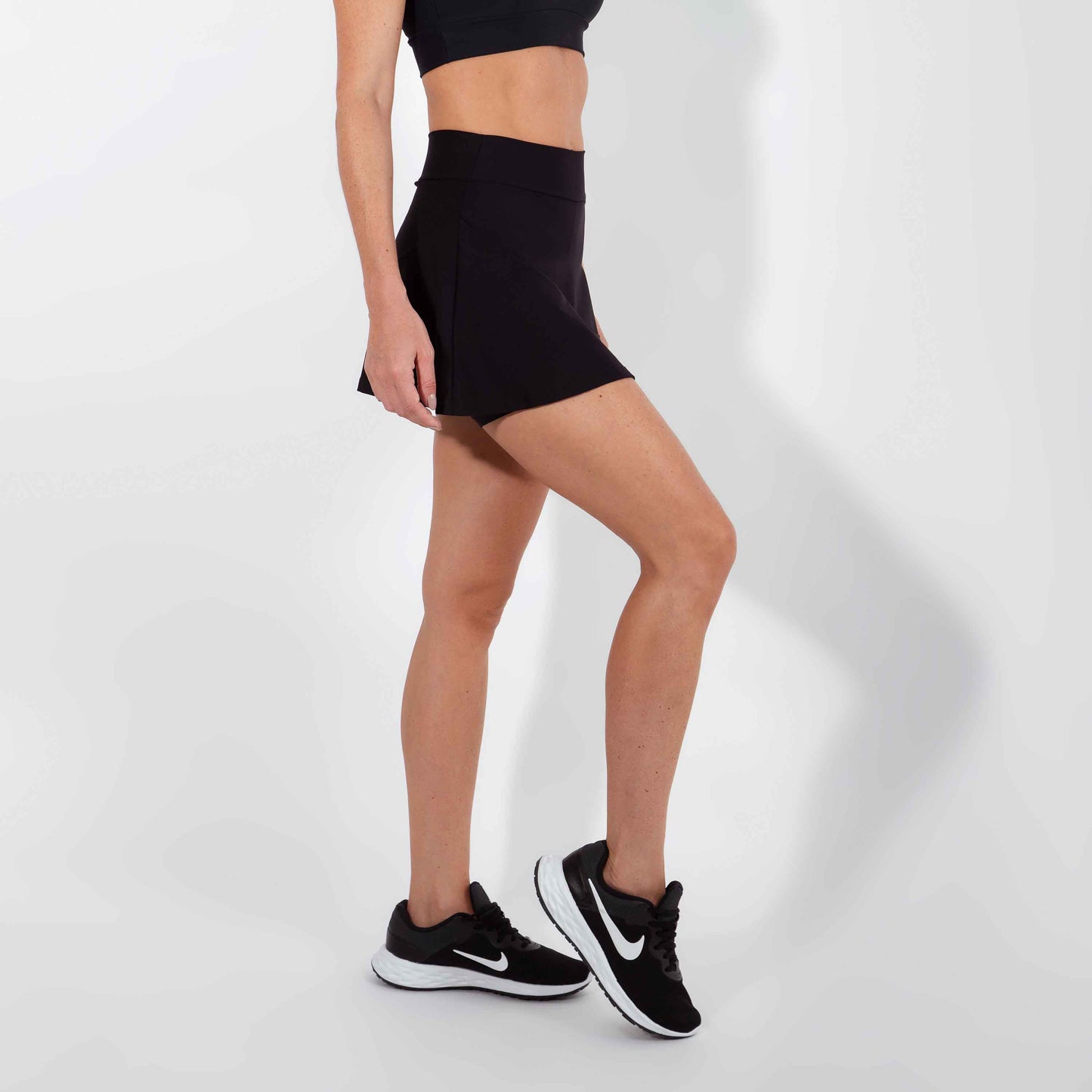 Shorts Saia New Life Tech UV - Preto