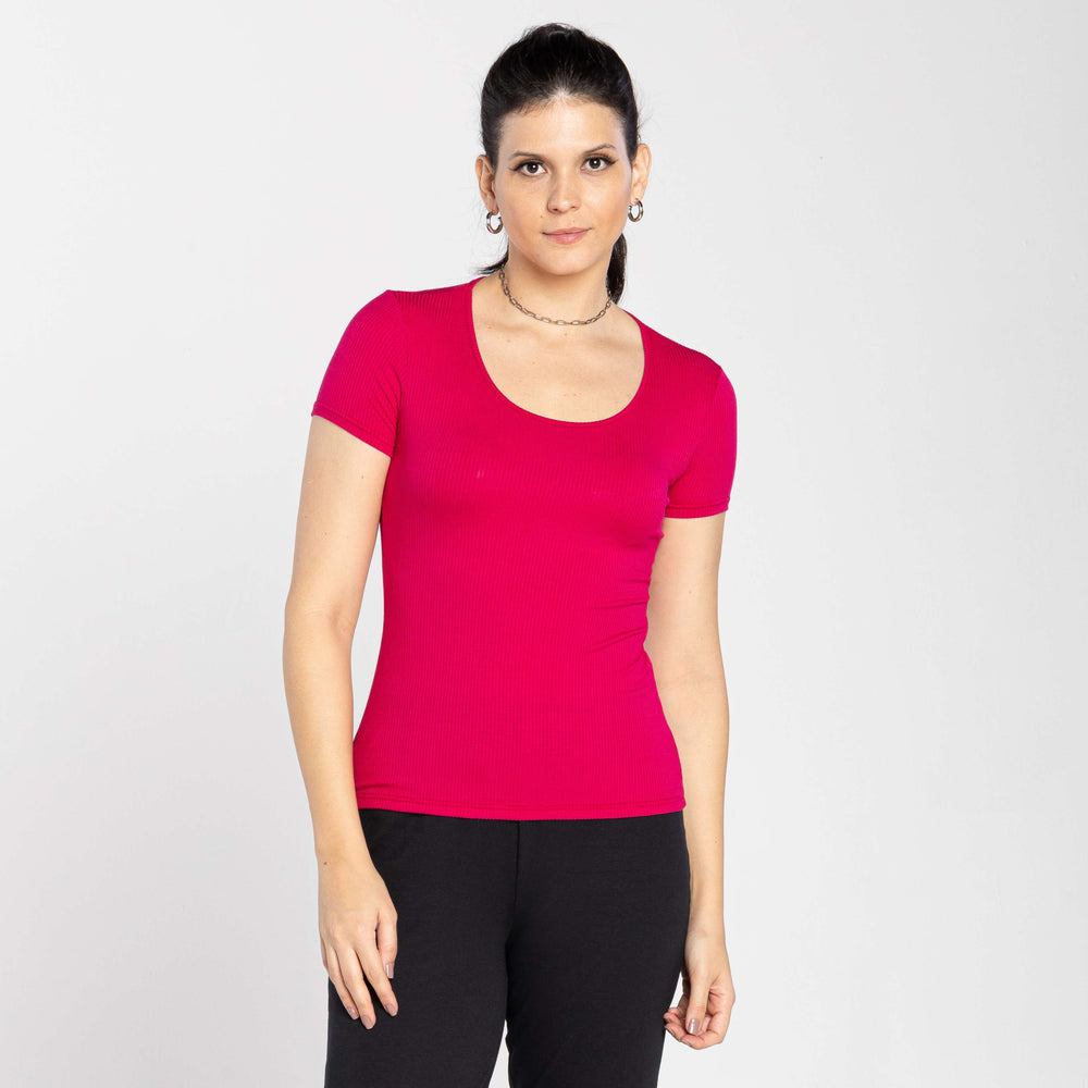 Camiseta Canelada Gola U Feminina - Magenta