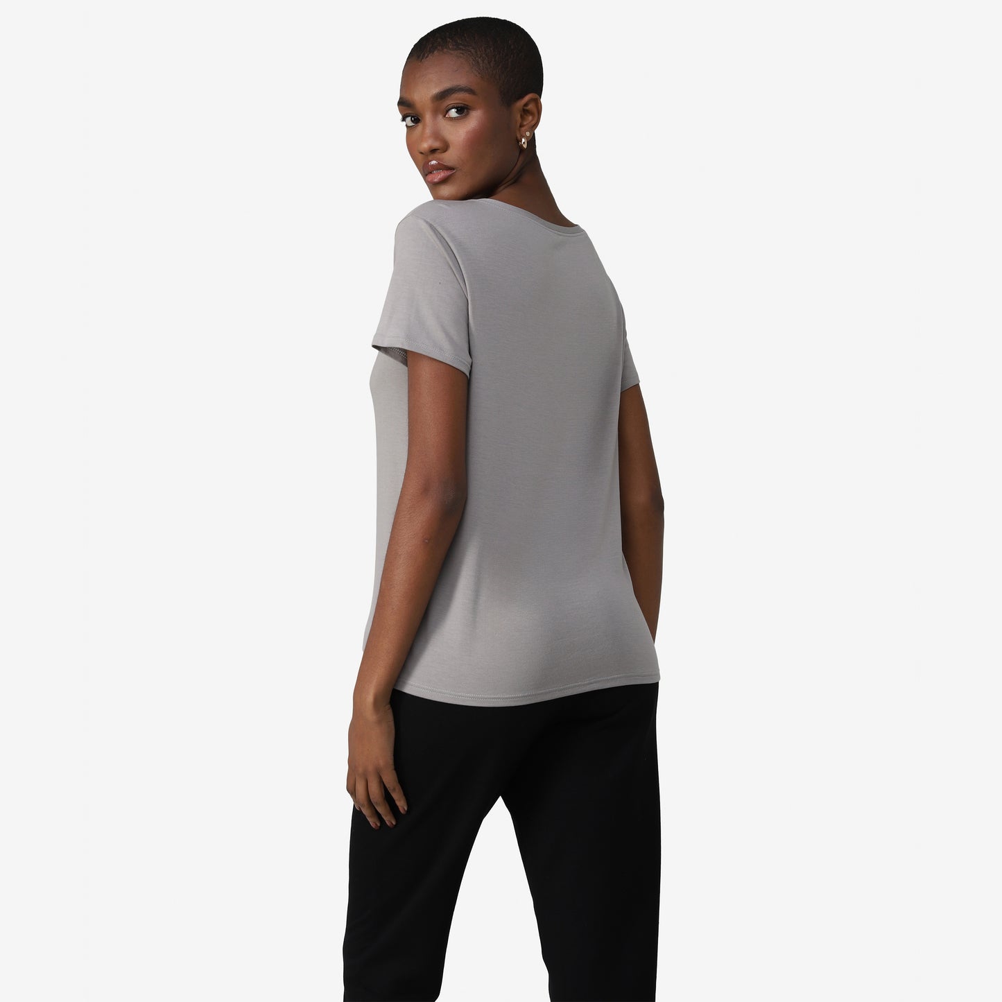 Tech T-Shirt Modal Decote Canoa Feminina - Cinza Médio