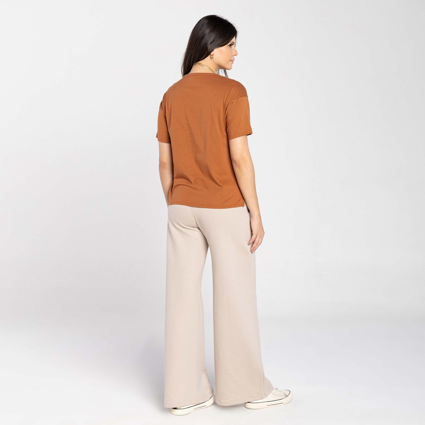Tech T-Shirt Anti Odor Boxy Feminina - Marrom Canela