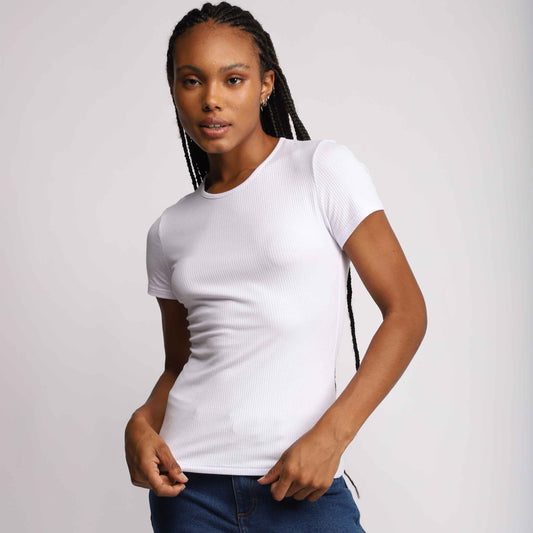 Camiseta Babylook Viscose Canelada Feminina - Branco