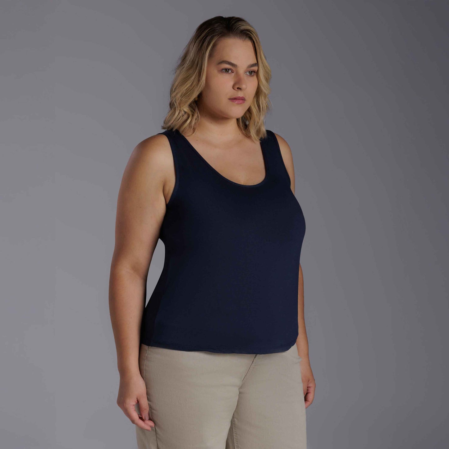 Regata Decote U Modal Plus Feminina - Azul Marinho