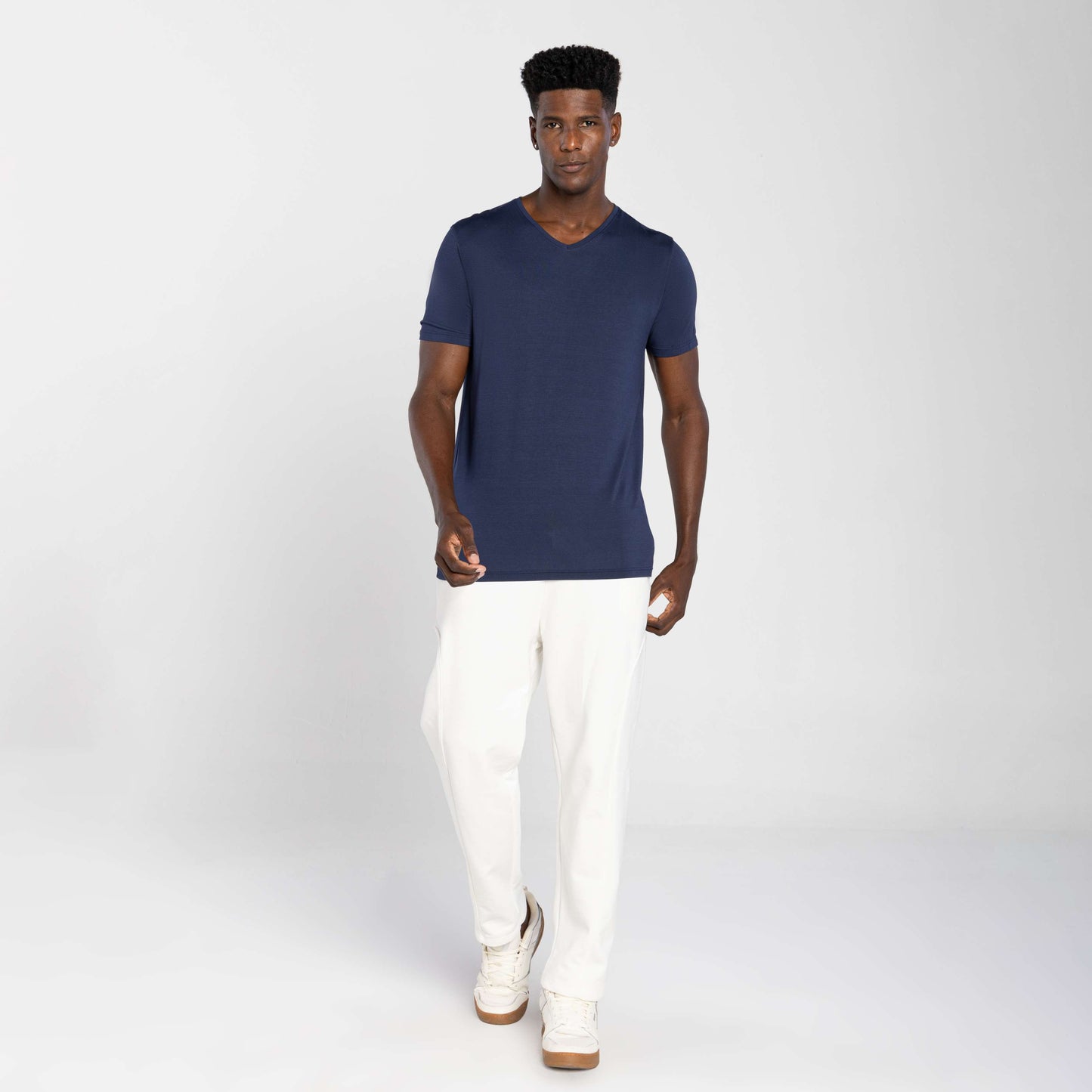 Tech T-Shirt Modal Gola V Masculina - Azul Marinho