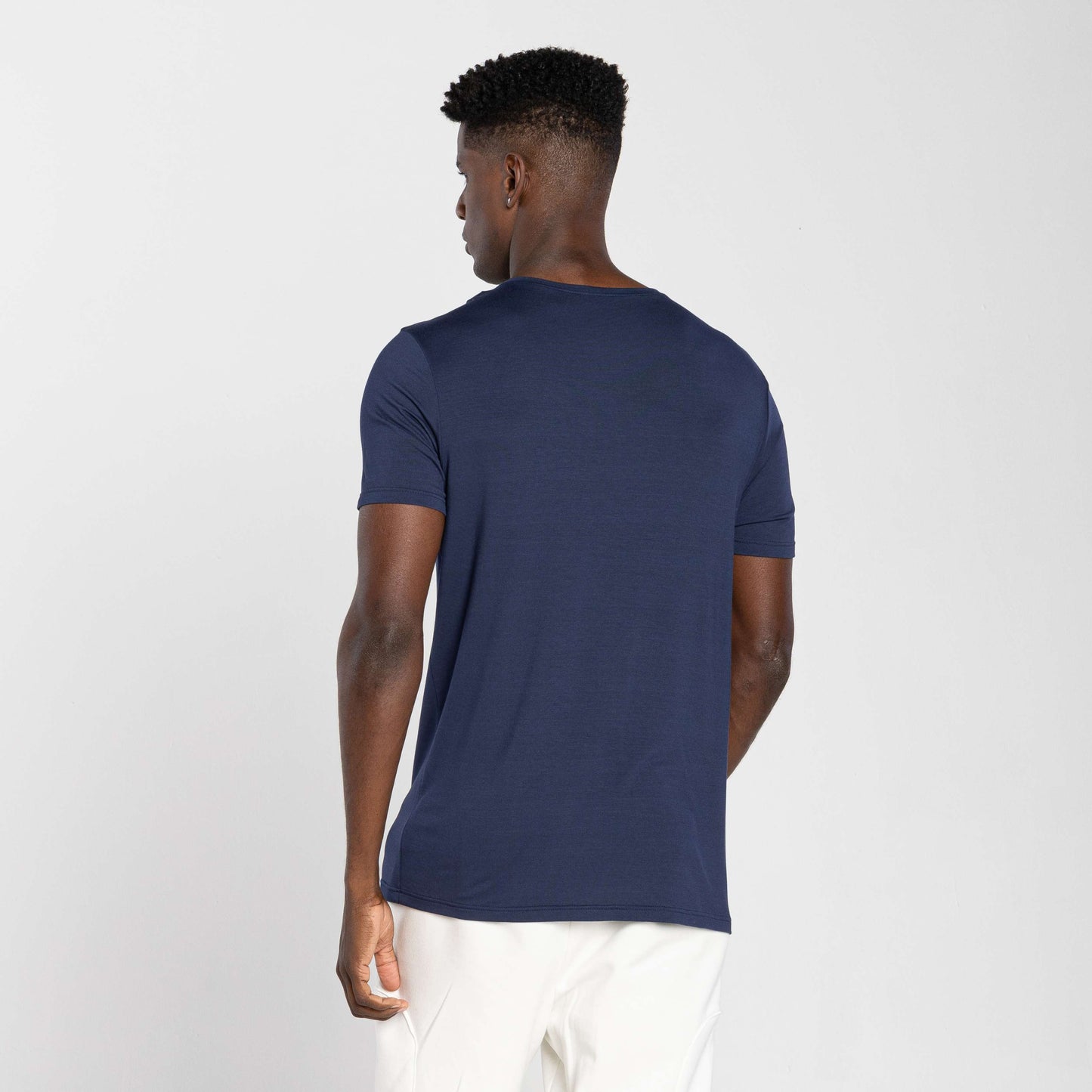 Tech T-Shirt Modal Gola V Masculina - Azul Marinho