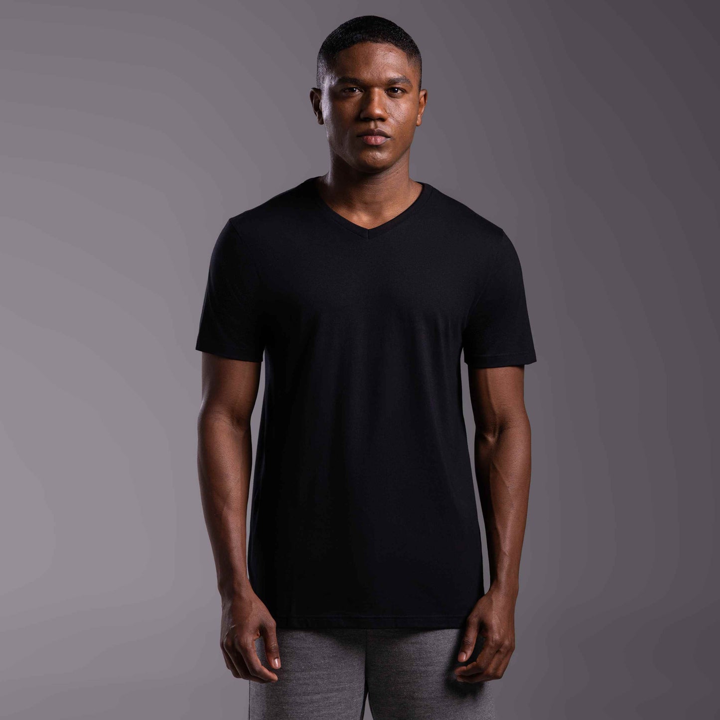 Tech T-Shirt Impermeável Gola V Masculina - Preto