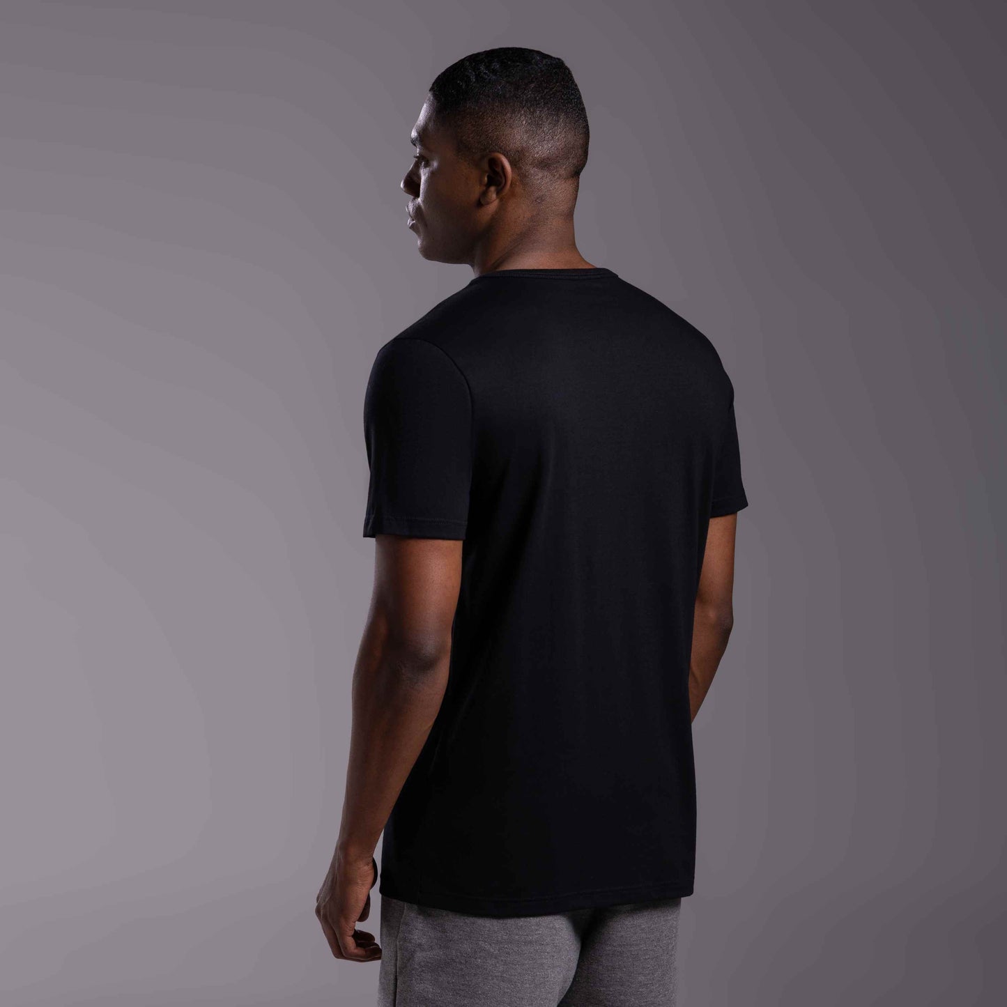 Tech T-Shirt Impermeável Gola V Masculina - Preto