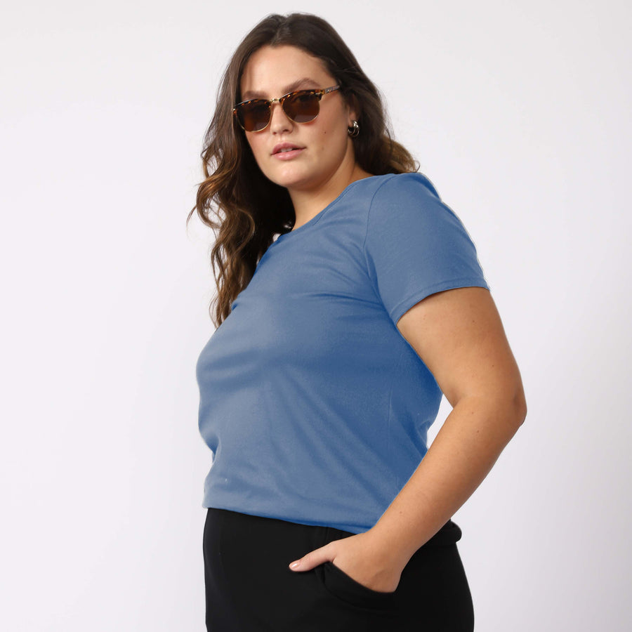 Tech T-shirt Impermeável Plus Feminina - Azul Aviador