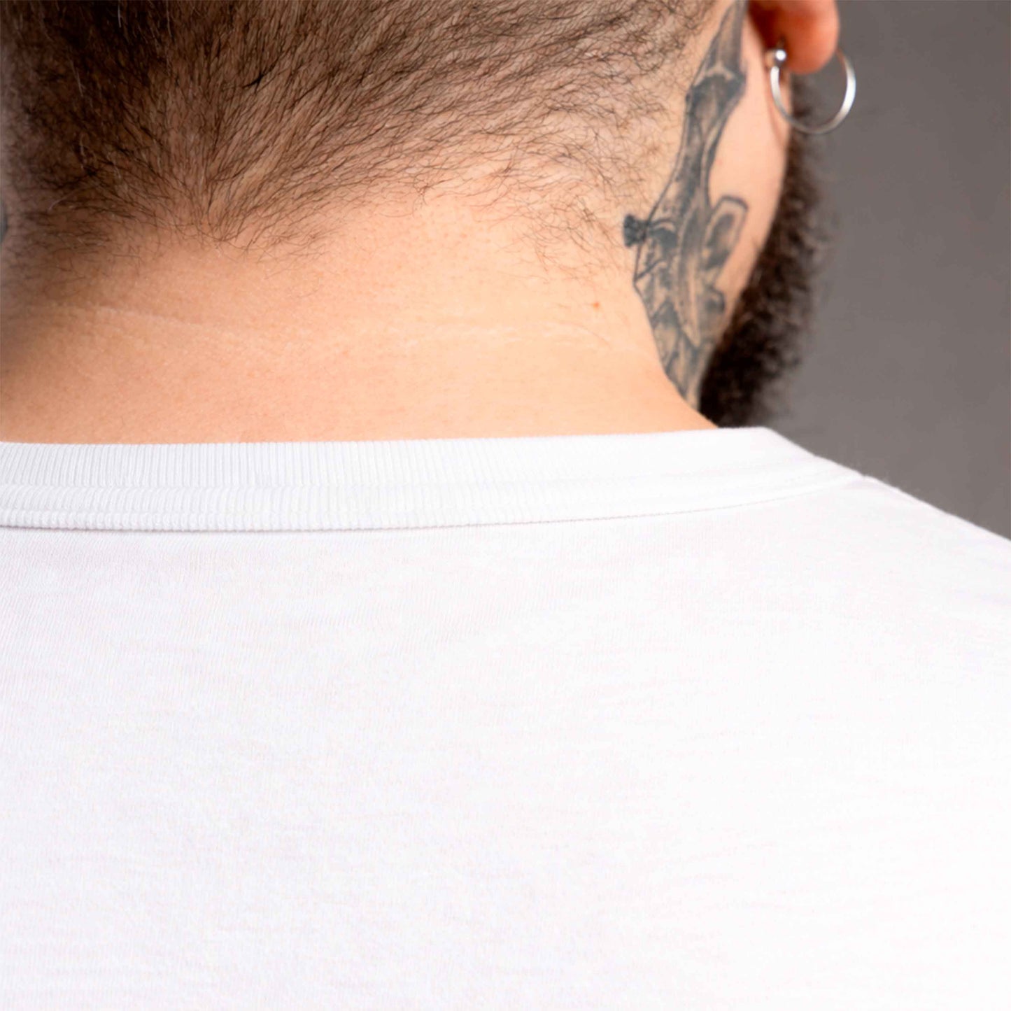 Tech T-Shirt Anti Odor Gola V Plus Masculina - Branco