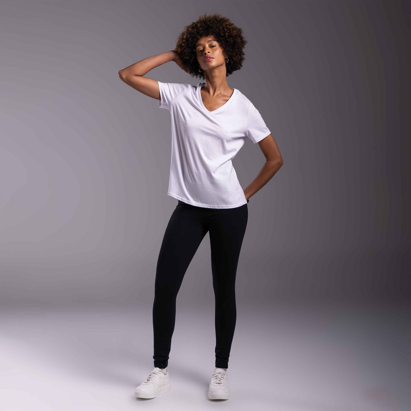 Tech T-Shirt NoLiquid Gola V Feminina - Branco