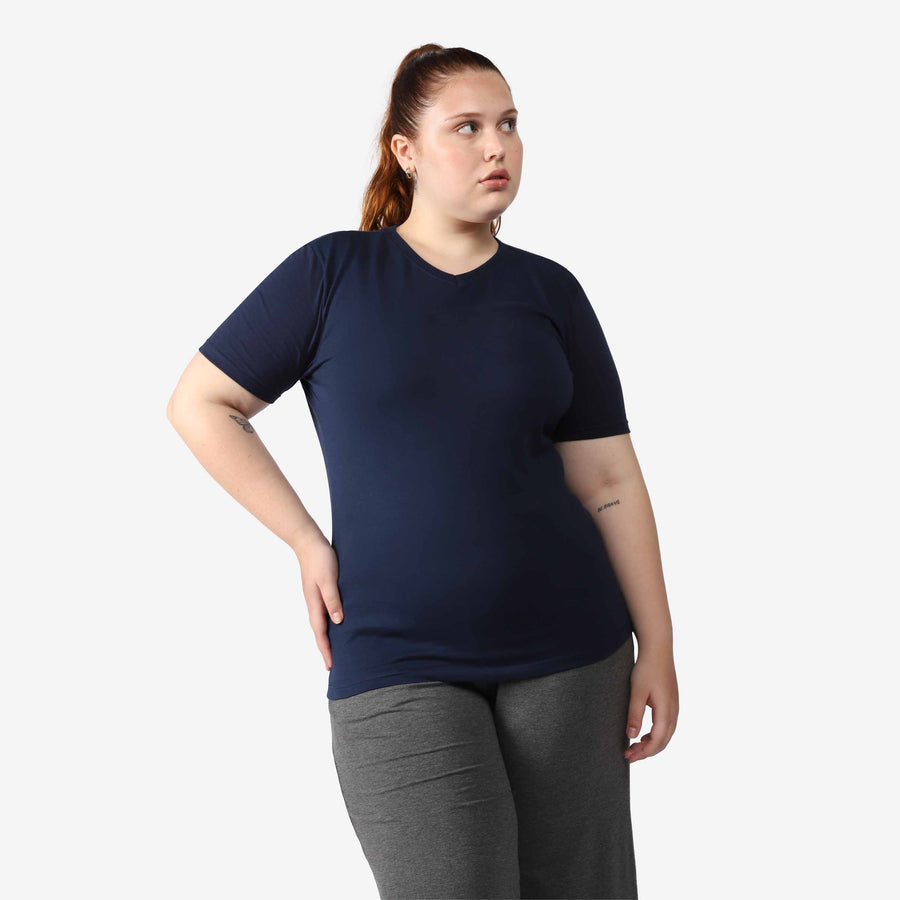 Tech T-Shirt Impermeável Gola V Plus Feminina - Azul Marinho