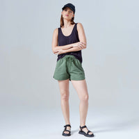 Shorts Moletom Tech Impermeável Feminino - Verde Figo