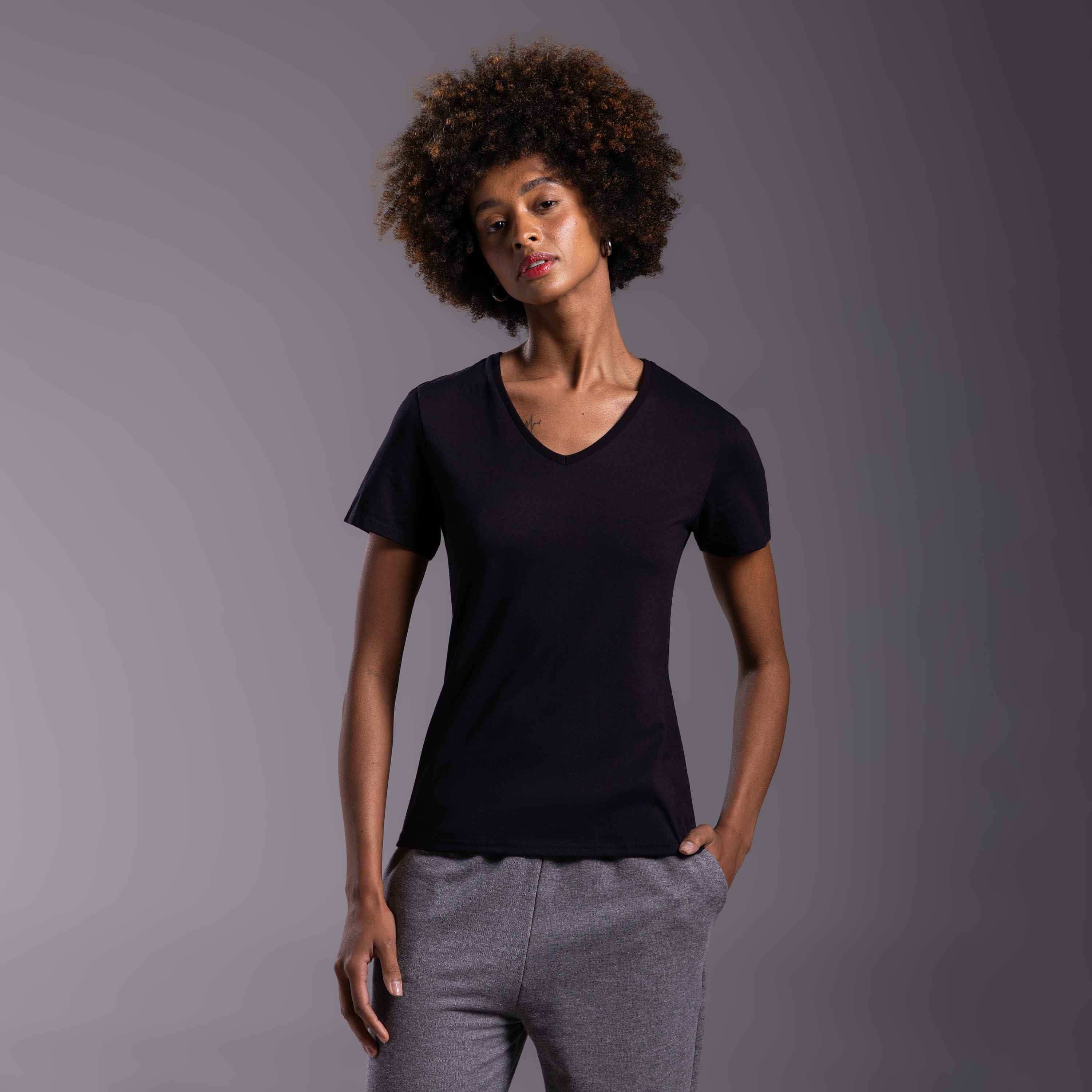 Tech T-Shirt Anti Odor Slim Gola V Feminina - Preto