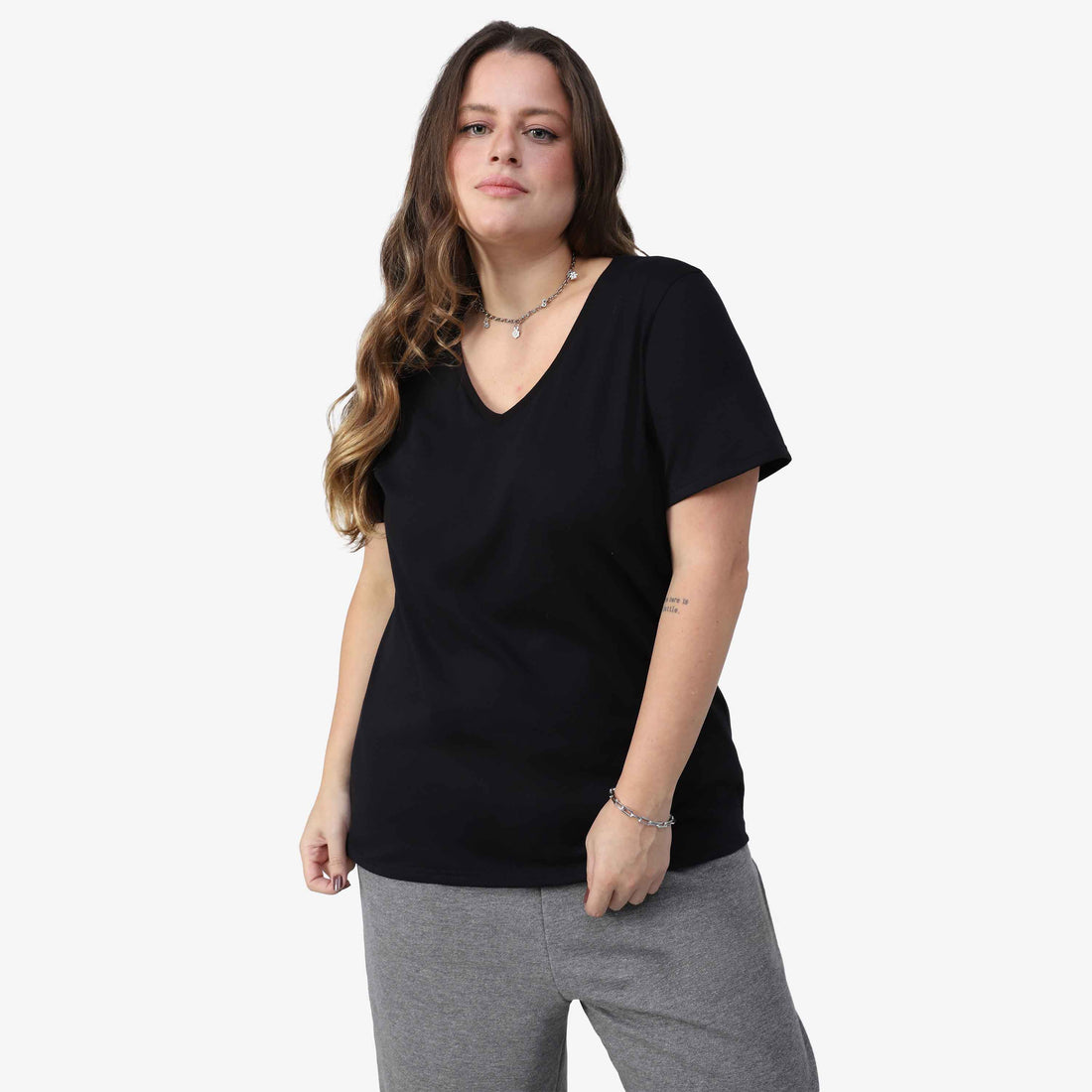 Tech T-Shirt Anti Odor Slim Gola V Plus Feminina - Preto