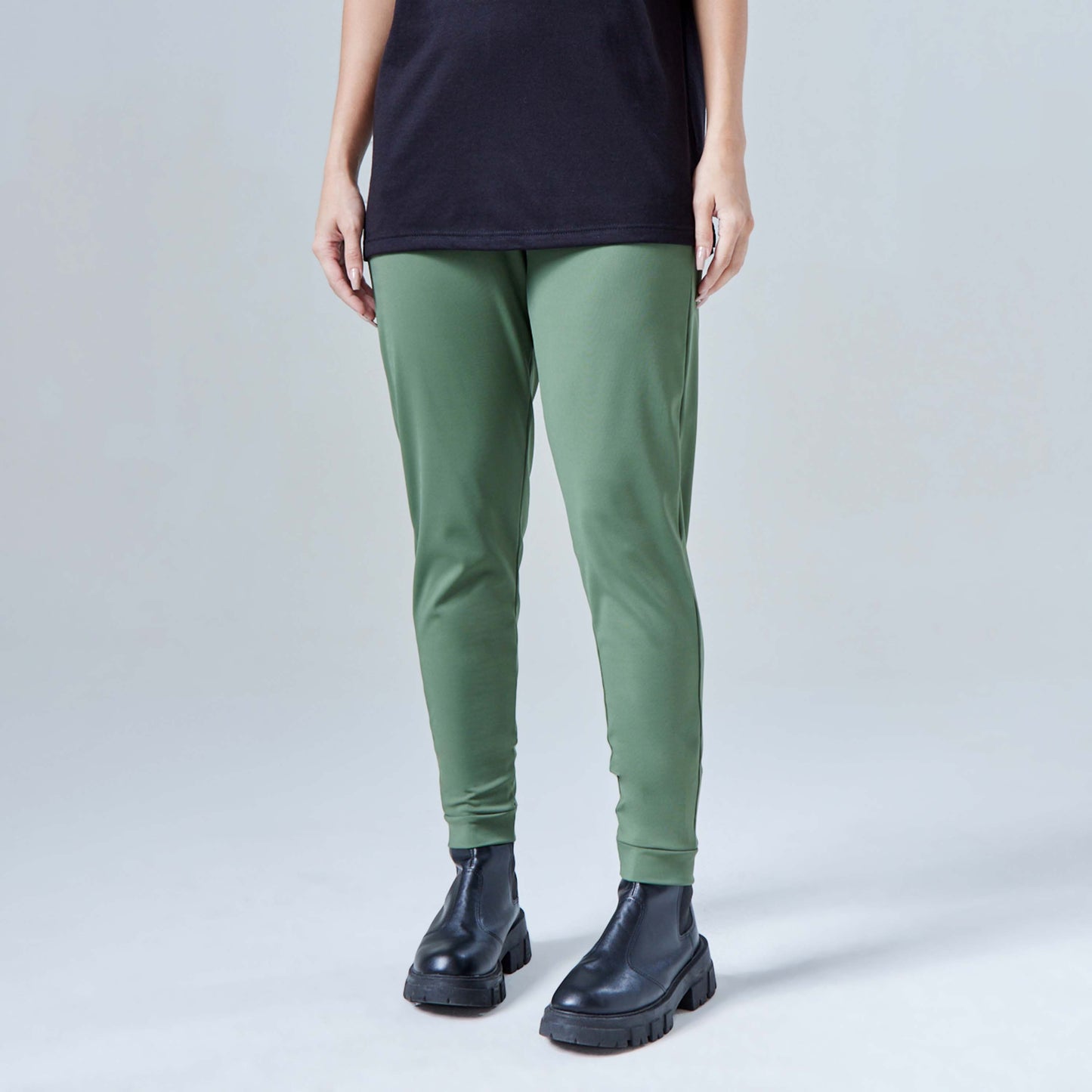 Calça Jogger Tech Feminina - Verde Figo