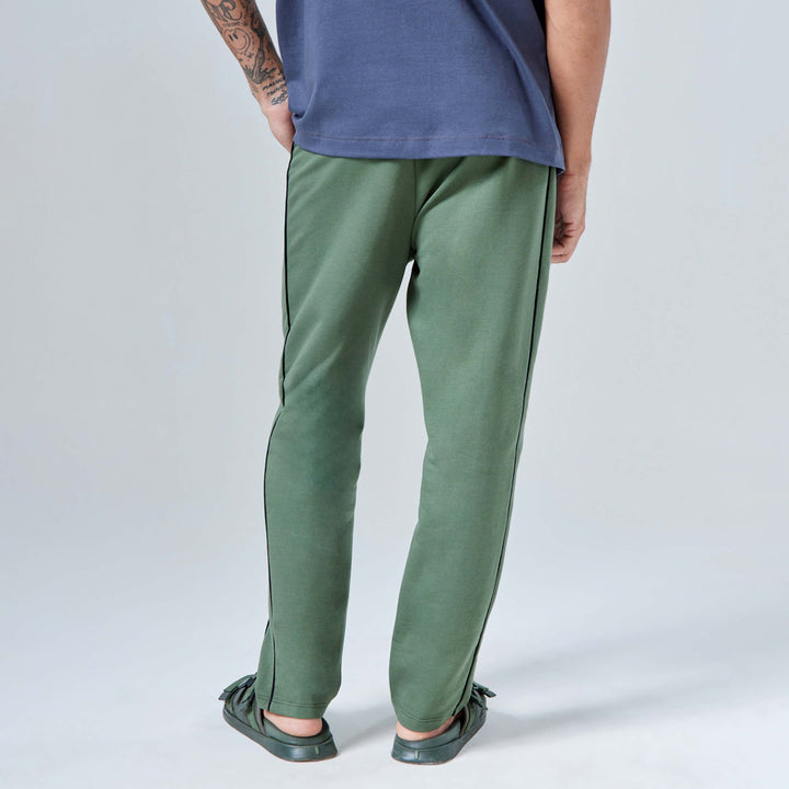 Calça Reta Moletom Tech Impermeável Contraste - Verde Figo