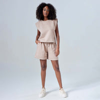 Shorts Moletom Tech Impermeável Friso Feminino - Bege Amêndoa