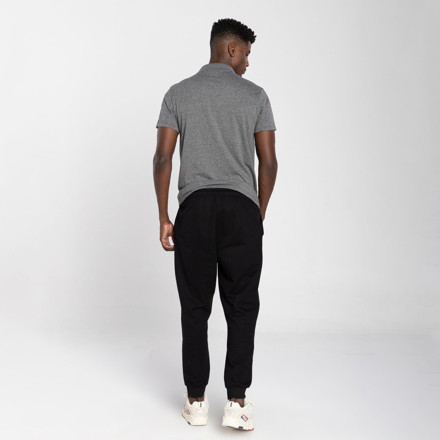 Calça Jogger Moletom Tech Impermeável - Preto