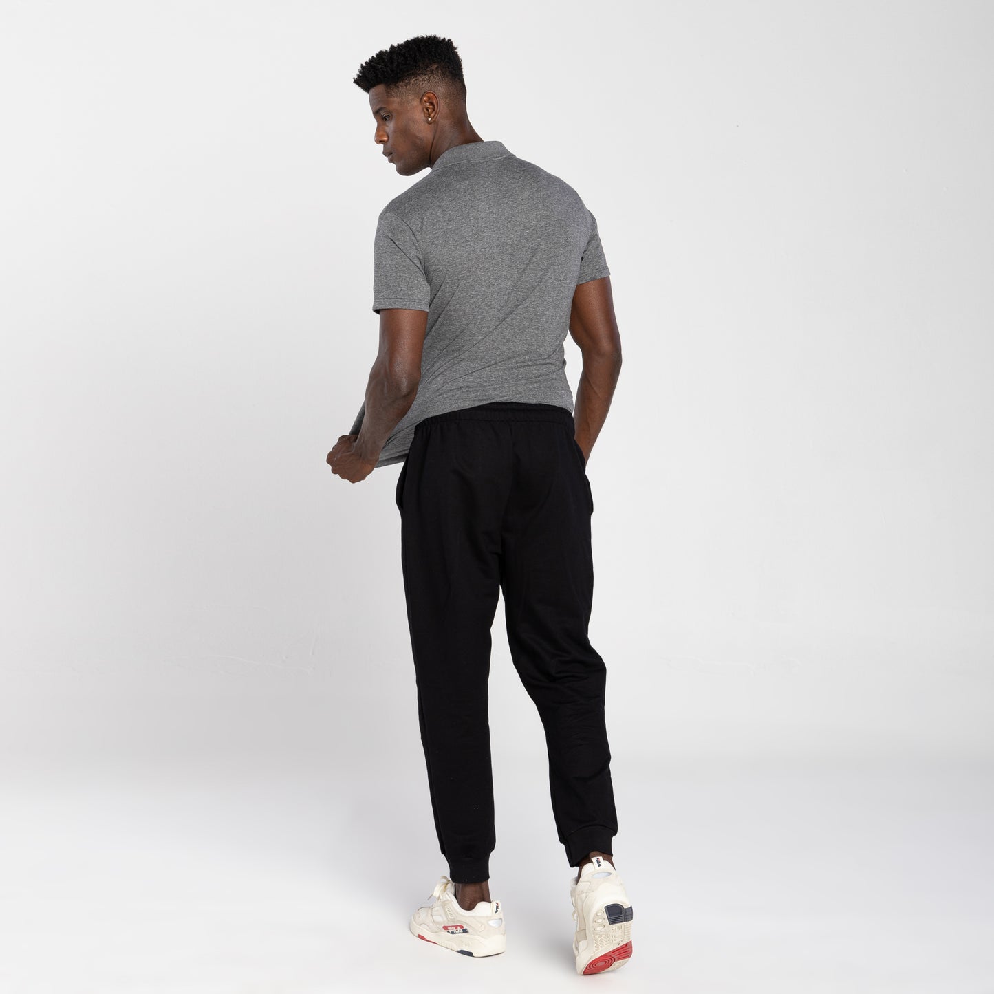 Calça Jogger Moletom Tech Impermeável - Preto