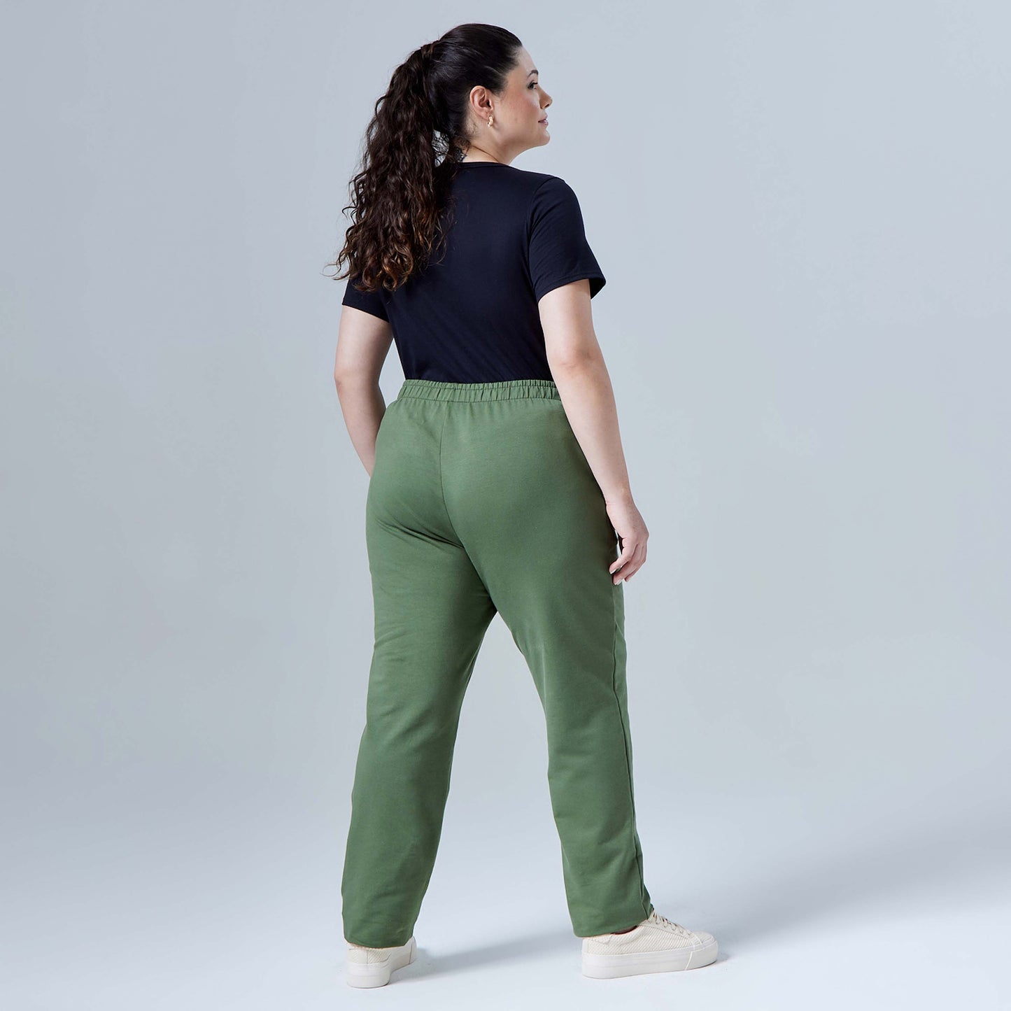 Calça Reta Moletom Comfort Plus Feminina - Verde Figo