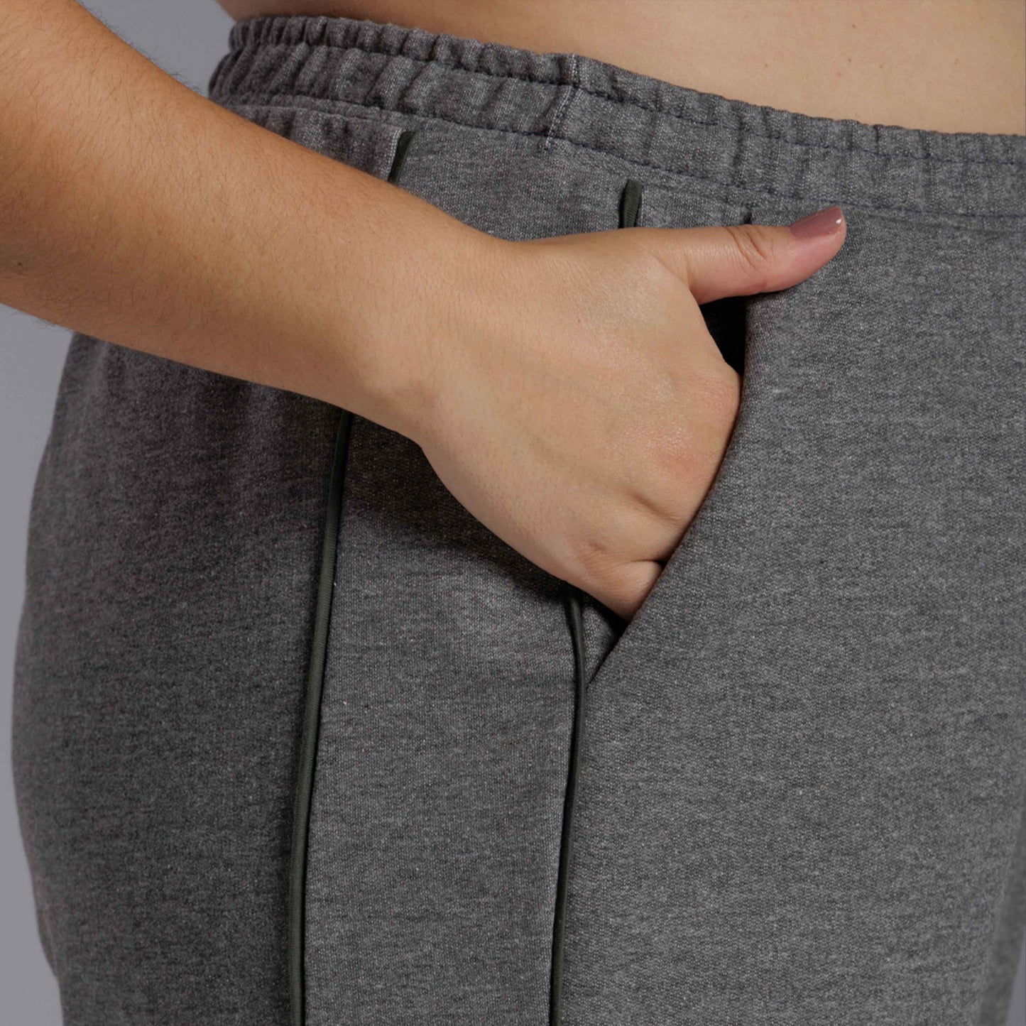 Calça Reta Moletom Tech NoLiquid Contraste Plus Feminina - Mescla Escuro