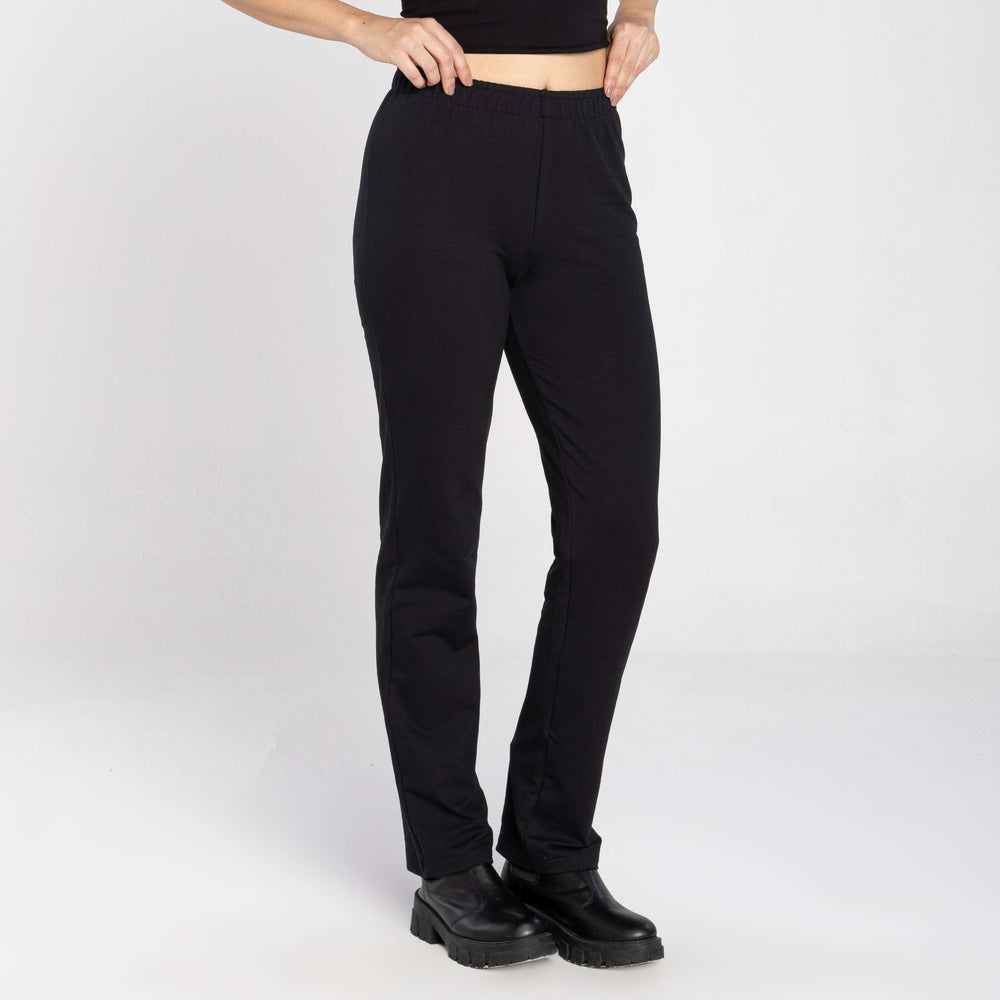 Calça Reta Comfort Tech Impermeável Feminina - Preto