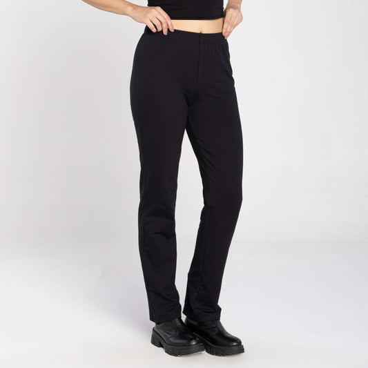 Calça Reta Comfort Tech Impermeável Feminina - Preto