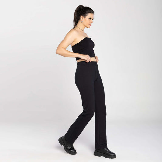 Calça Reta Comfort Tech Impermeável Feminina - Preto