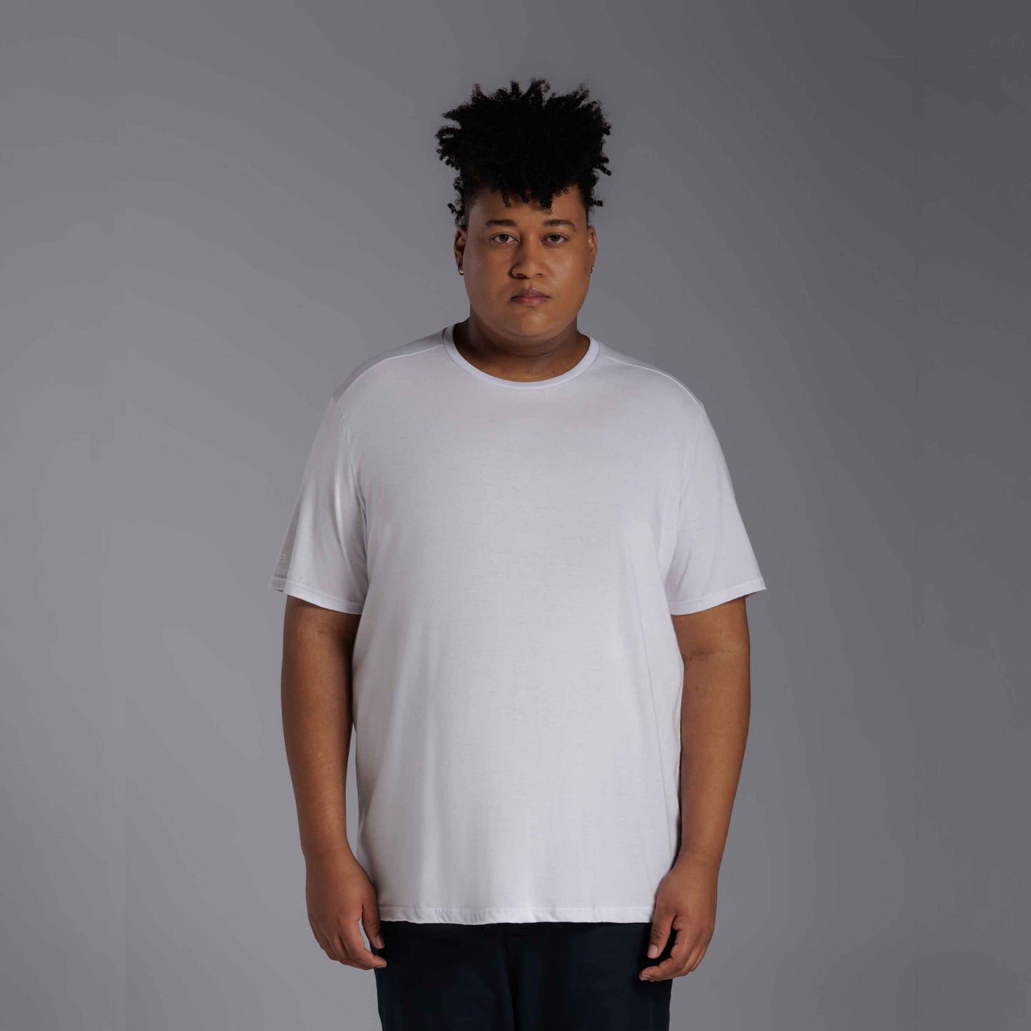 Tech T-Shirt Anti Odor Recorte Ombro Plus Masculina - Branco