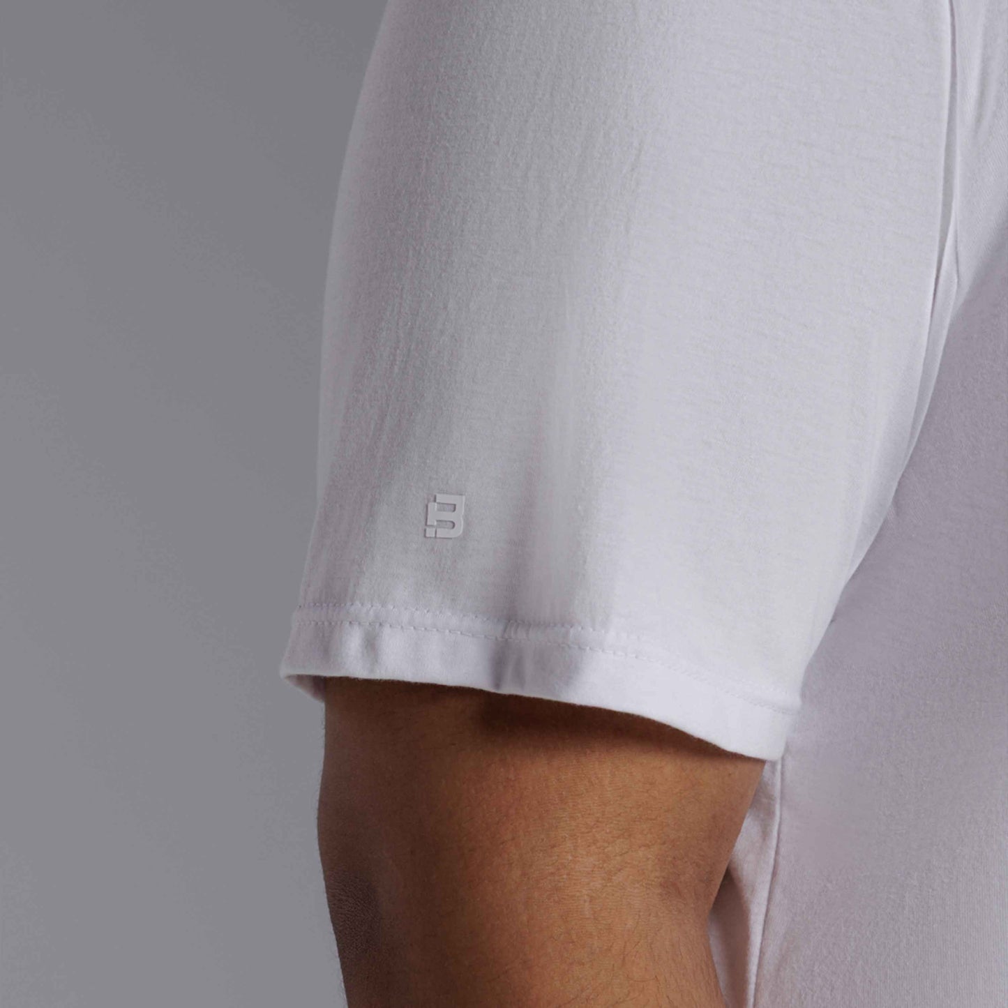 Tech T-Shirt Anti Odor Recorte Ombro Plus Masculina - Branco