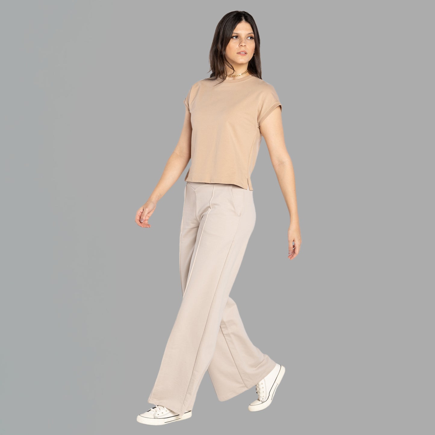 Tech T-Shirt Boxy Comfort Impermévael Feminina - Bege Camel