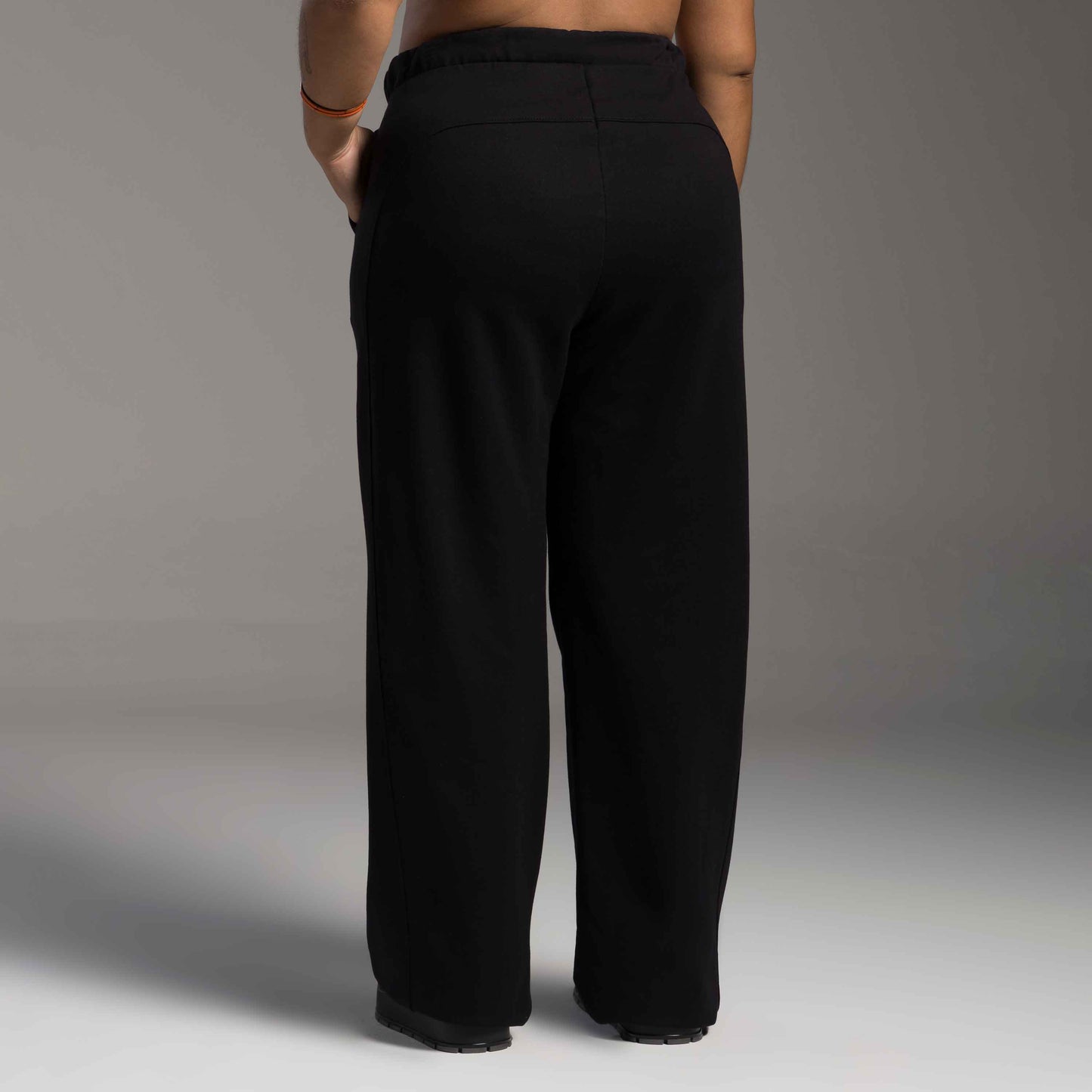 Calça Tech Impermeável Plus Feminina - Preto