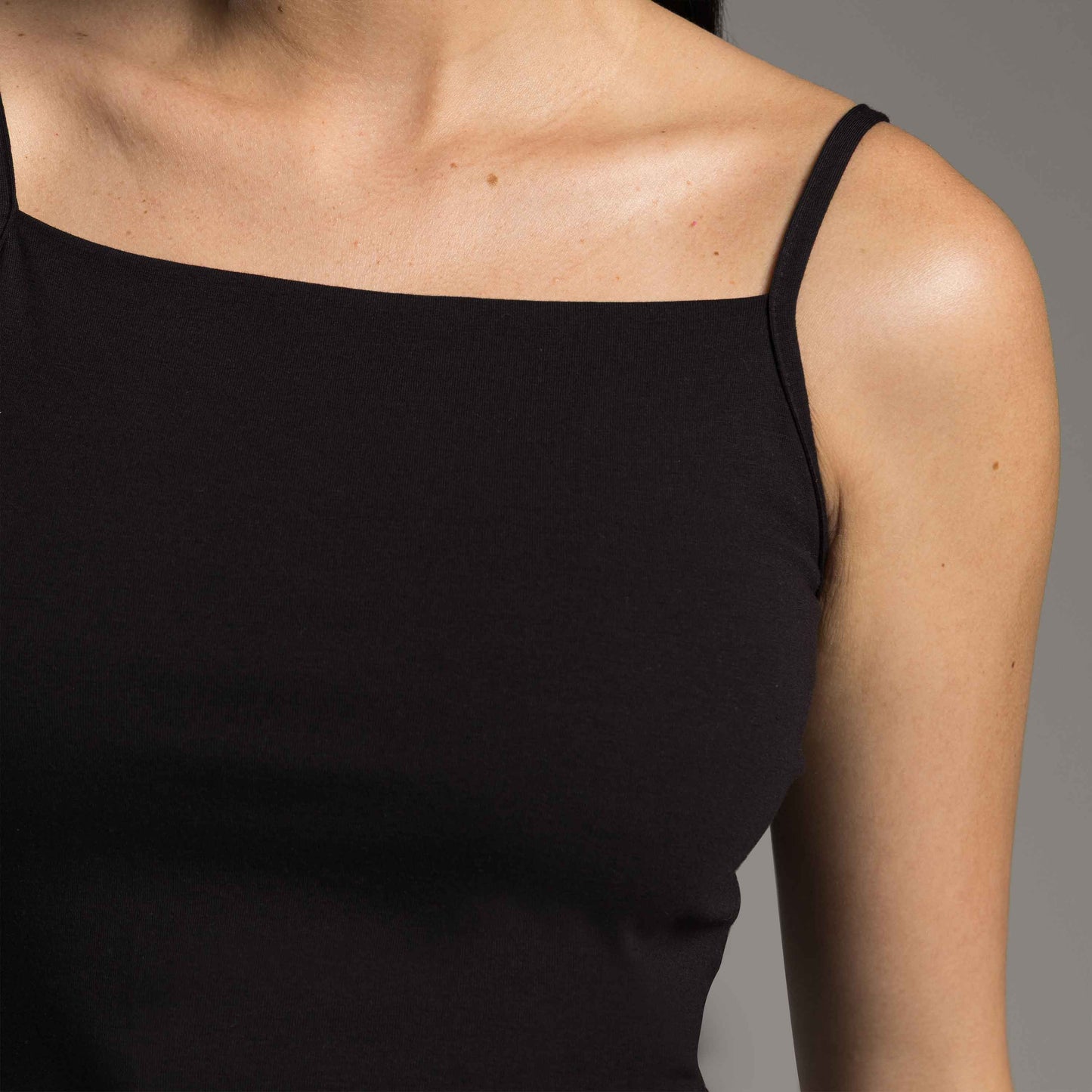 Regata Tech Comfort Anti Odor Decote Reto Feminina - Preto