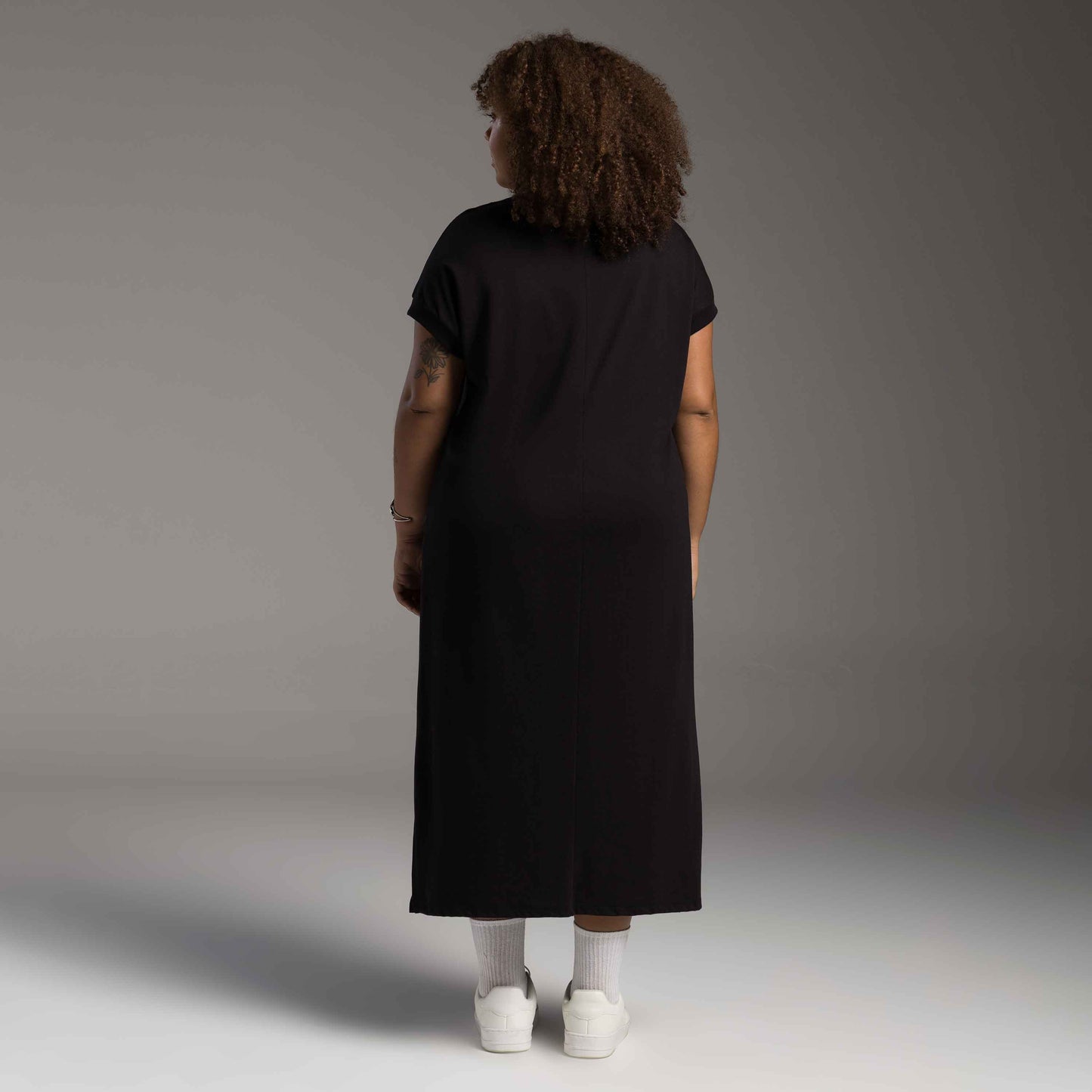 Vestido Midi Tech Air Plus - Preto