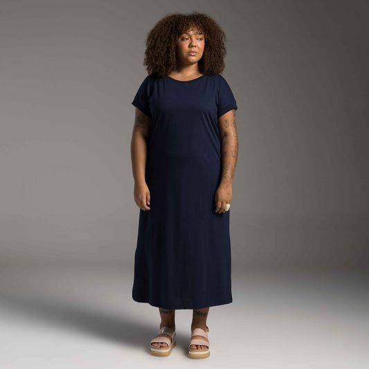 Vestido Midi Tech Air Plus - Azul Marinho