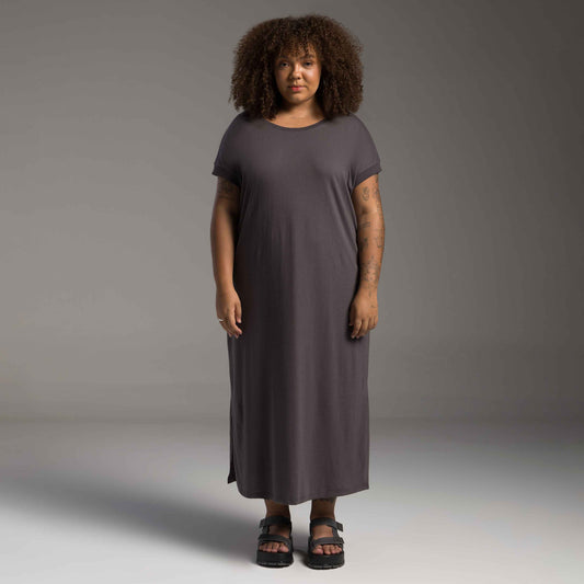 Vestido Midi Tech Air Plus - Cinza Carvão