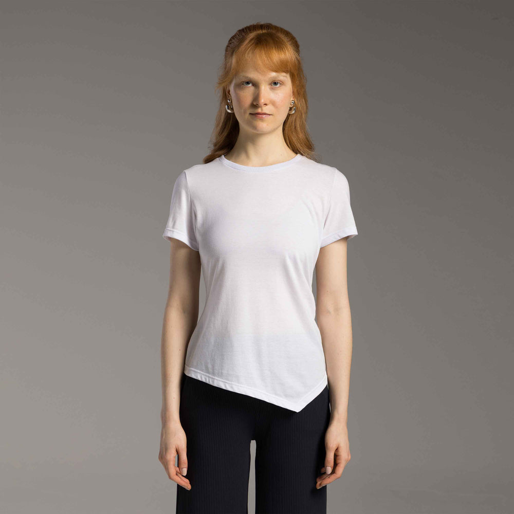 Tech T-Shirt Air Assimétrica Feminina - Branco
