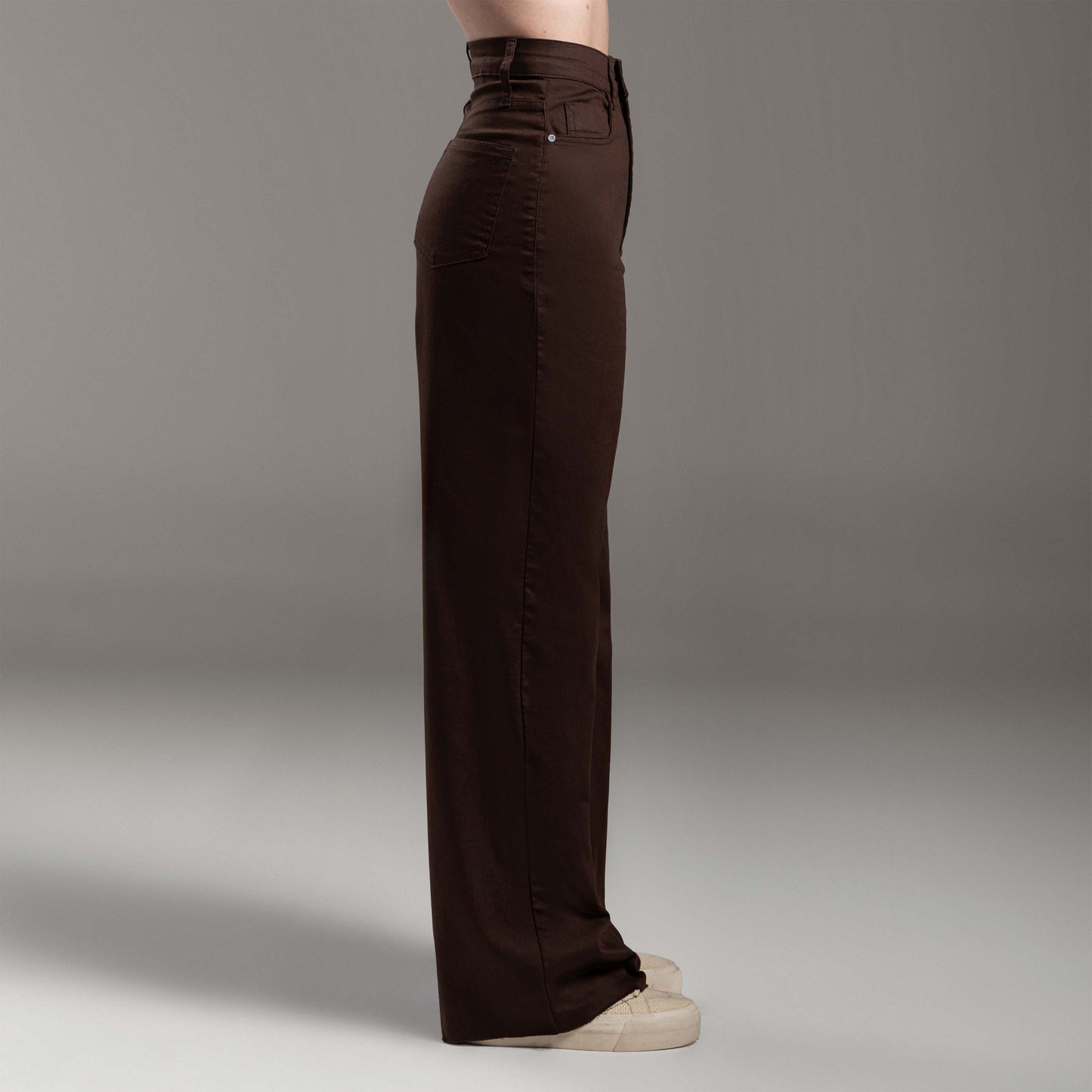 Calça Wide Tech Flex Feminina - Marrom