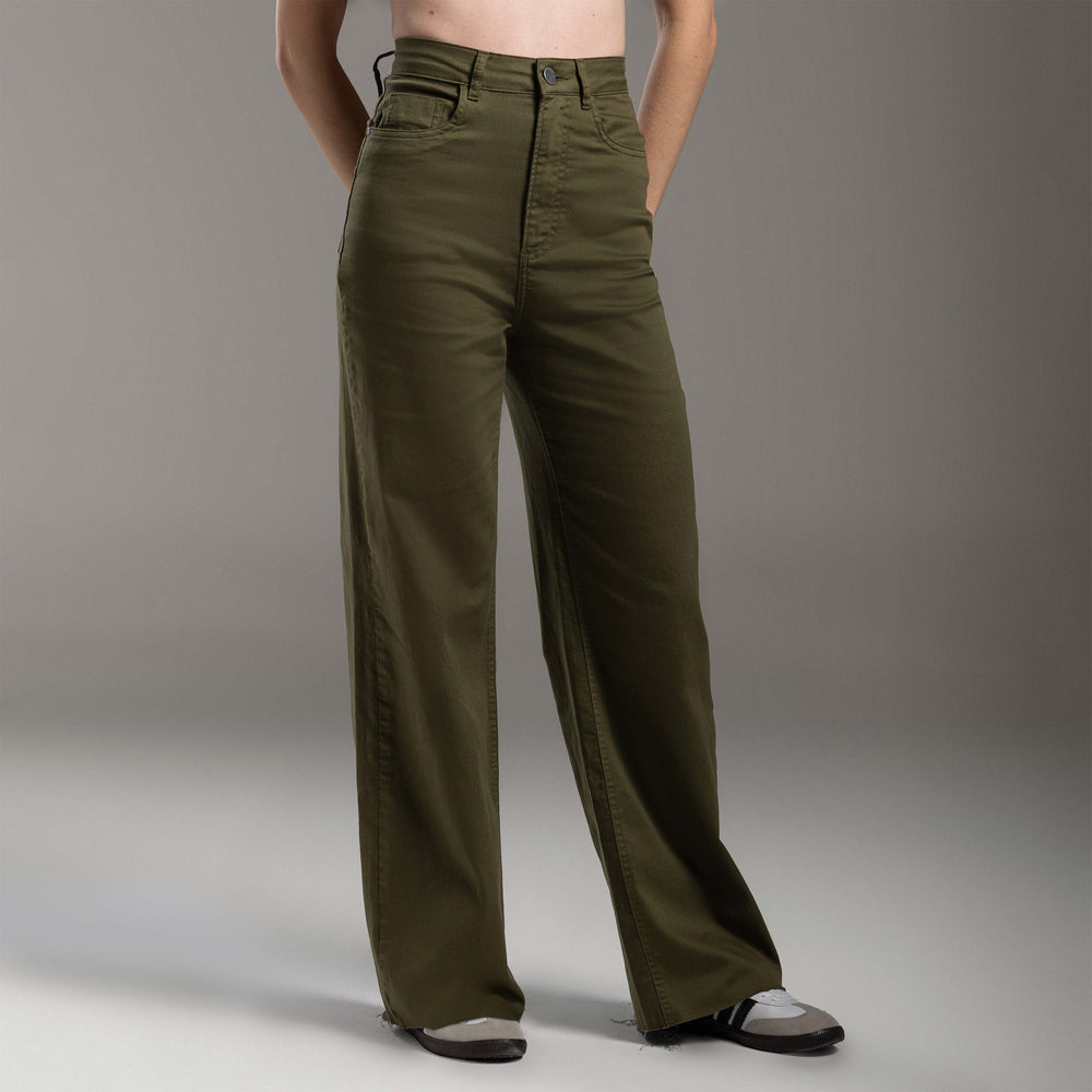 Calça Wide Tech Flex Feminina - Verde Carvalho