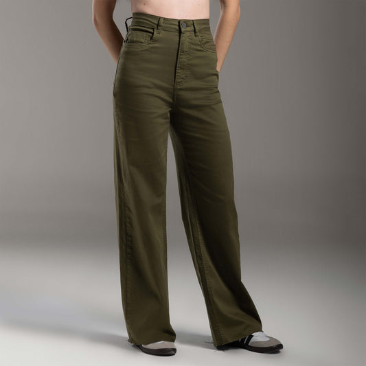 Calça Wide Tech Flex Feminina - Verde Carvalho
