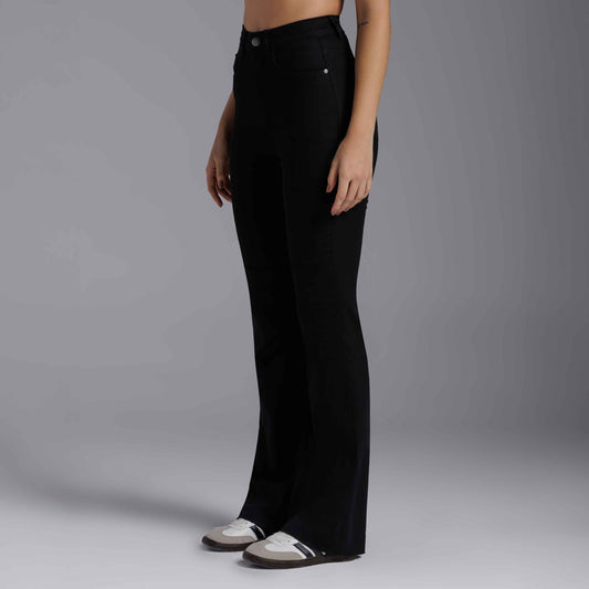 Calça Mini Boot Tech Flex Feminina - Preto