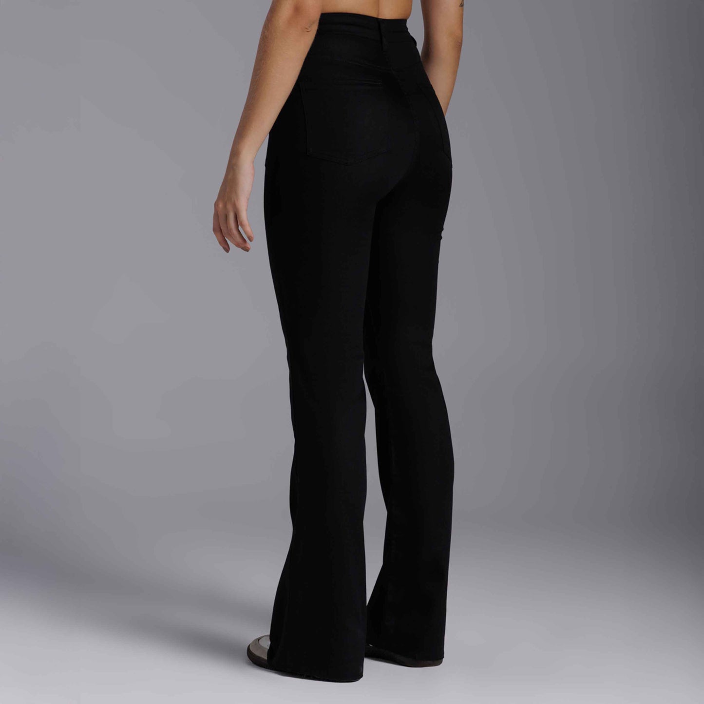 Calça Mini Boot Tech Flex Feminina - Preto