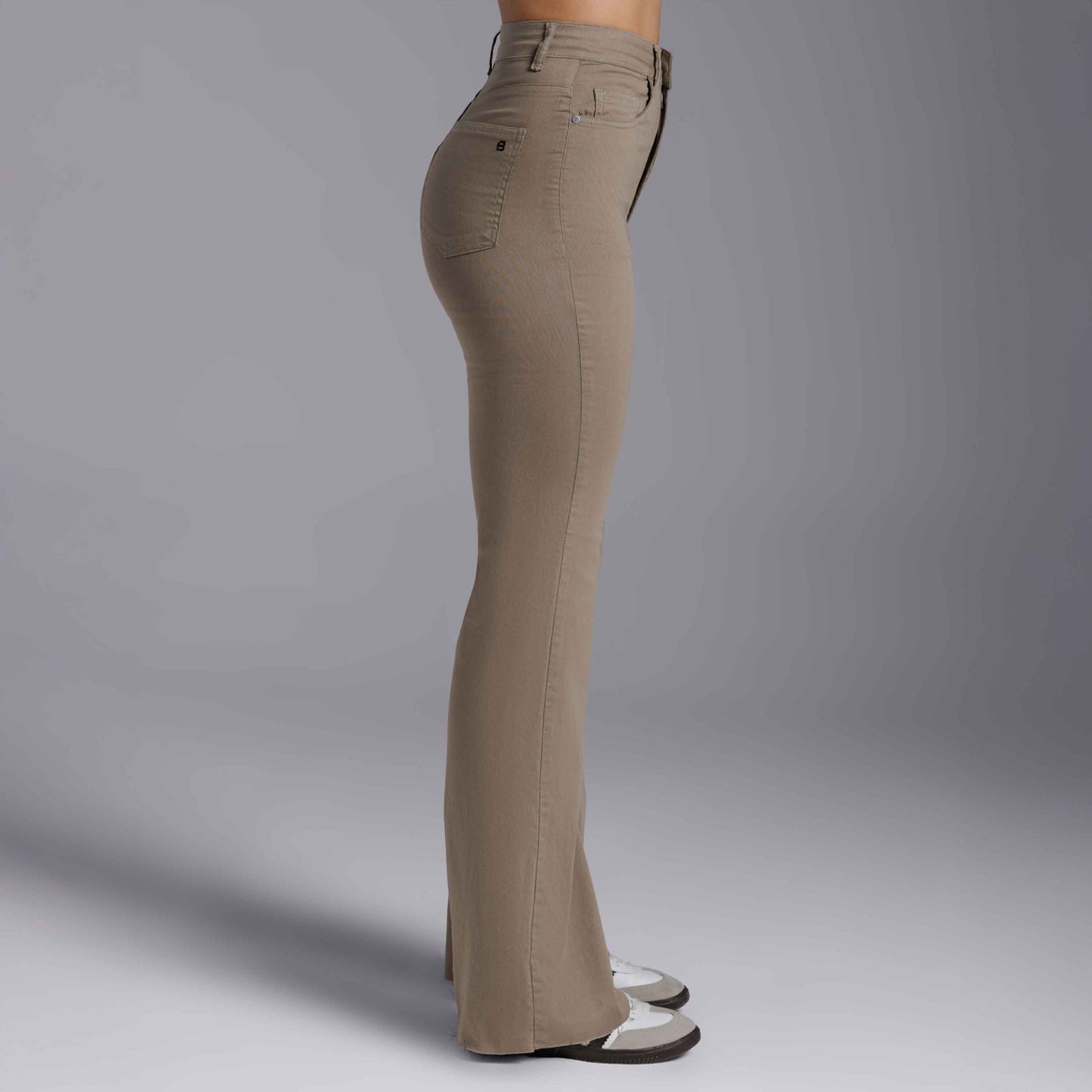 Calça Mini Boot Tech Flex Feminina - Verde Orvalho