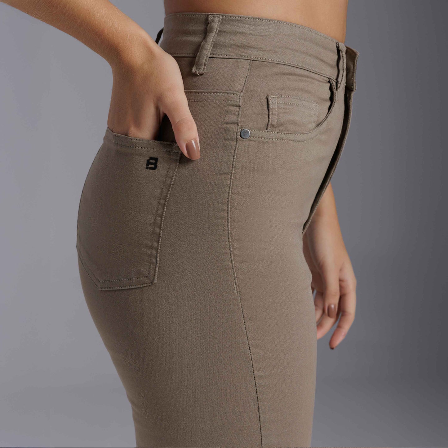 Calça Mini Boot Tech Flex Feminina - Verde Orvalho