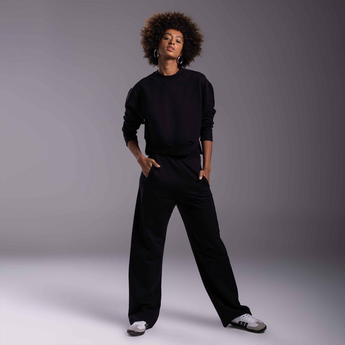 Calça Reta Moletom Tech NoLiquid Feminina - Preto