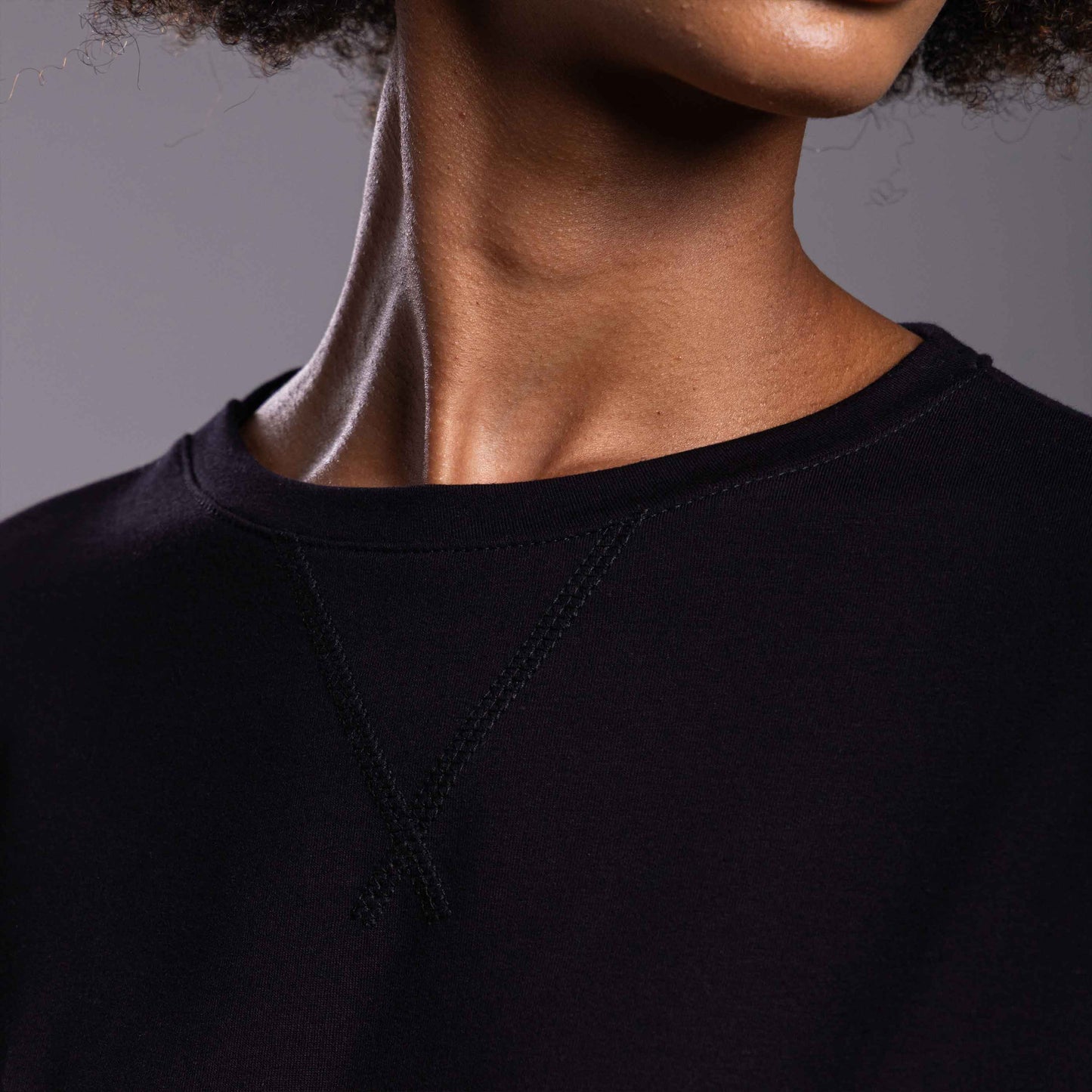 Blusão Cropped Moletom Stretch Tech NoLiquid Feminino - Preto