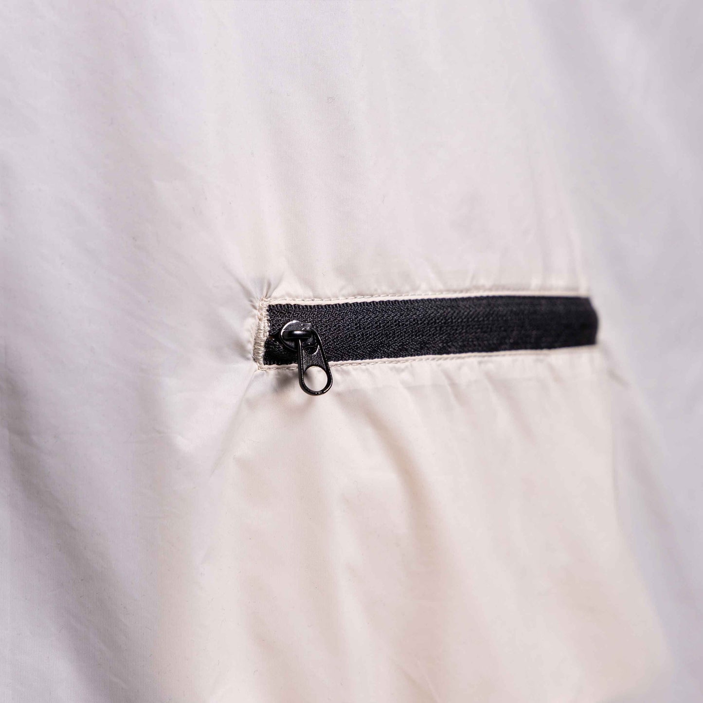 Jaqueta Corta Vento Masculina - Off Vanilla