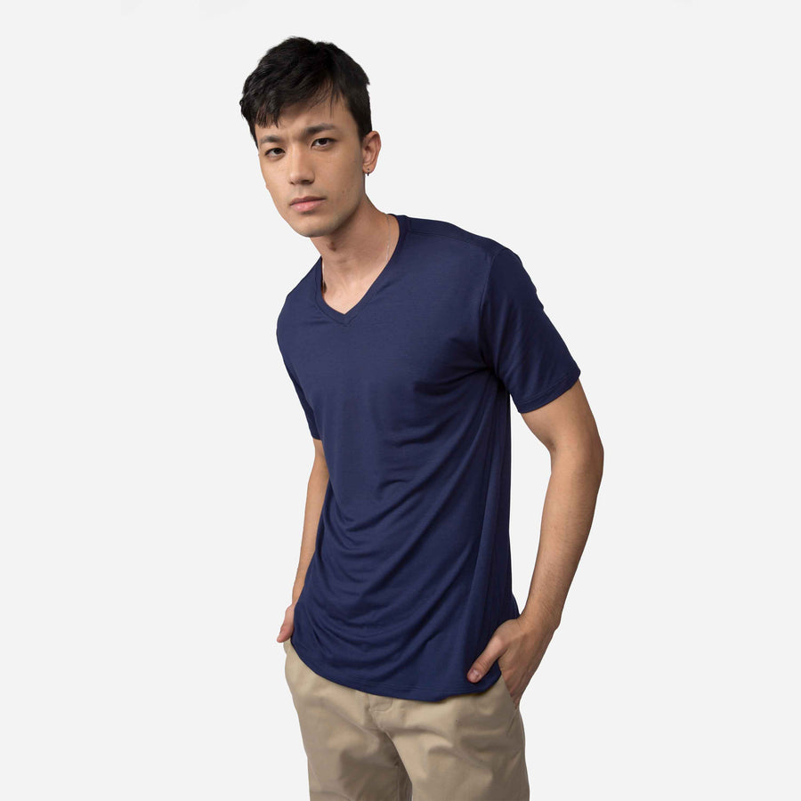 Tech T-Shirt Modal V Premium Masculina | Basico.com - Azul Marinho