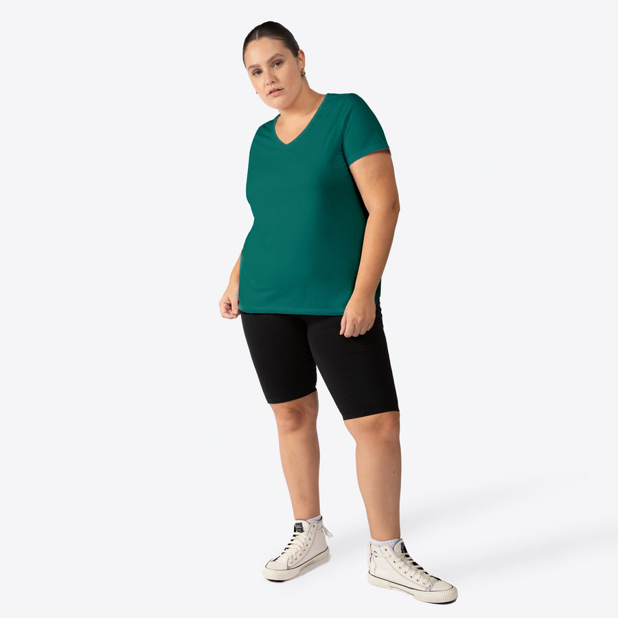 Camiseta Babylook Algodão Premium Gola V Plus Size Feminina - Verde Lago