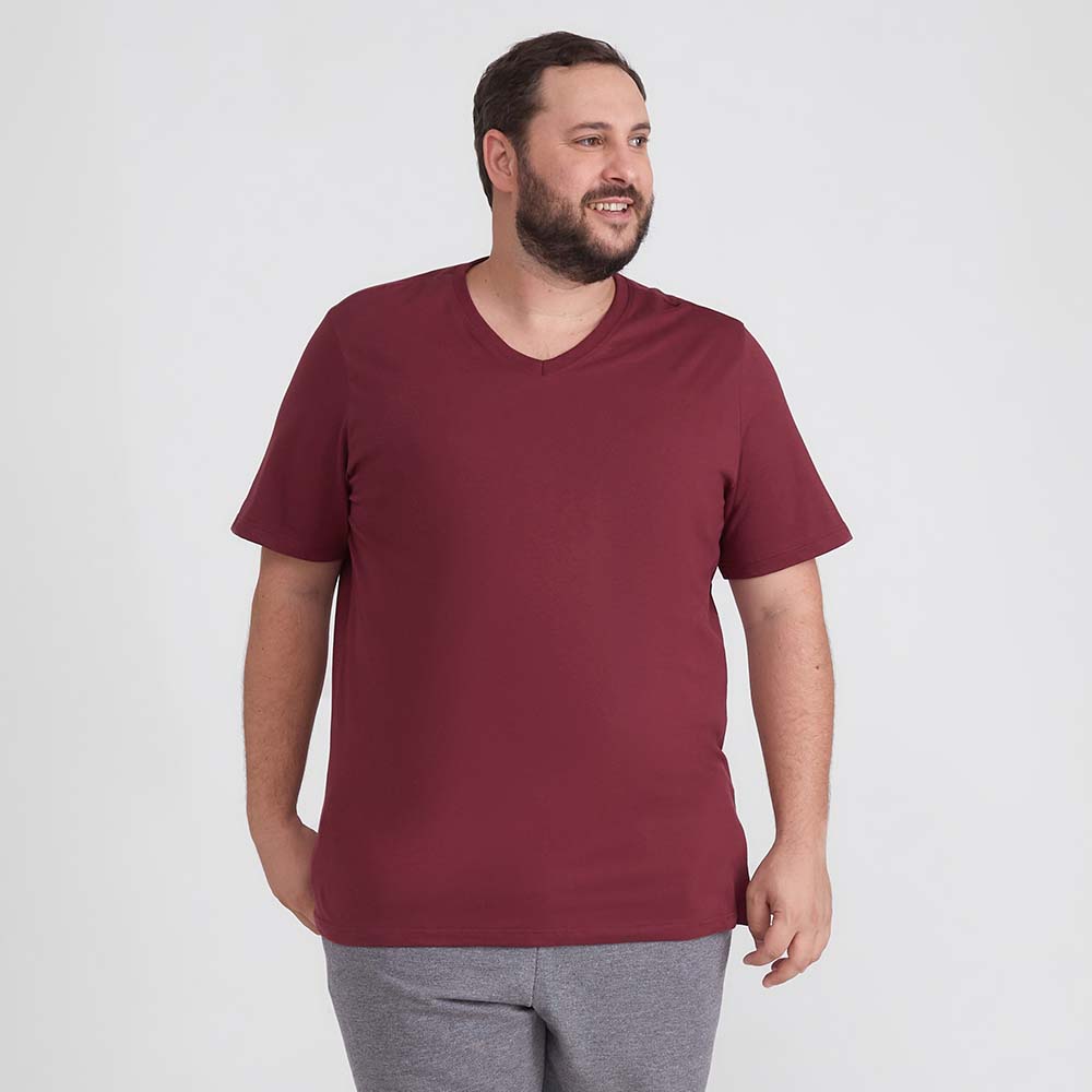 Camiseta Básica Gola V Plus Size Masculina - Vermelho Vinho